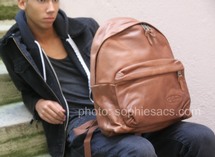 sac  dos Eastpak cuir