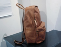 sac  dos en cuir souple. Format dossiers